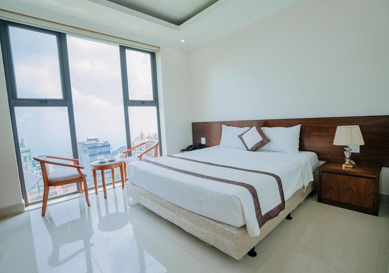 Ngan Ha Hotel Tam Ðảo Esterno foto